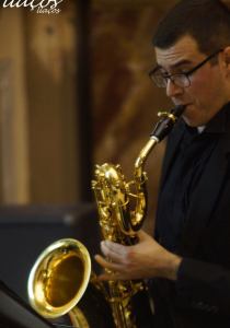 1537907_676758879078502_692728659_o